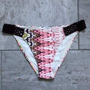 O’Neill Bahia crochet side bikini bottom